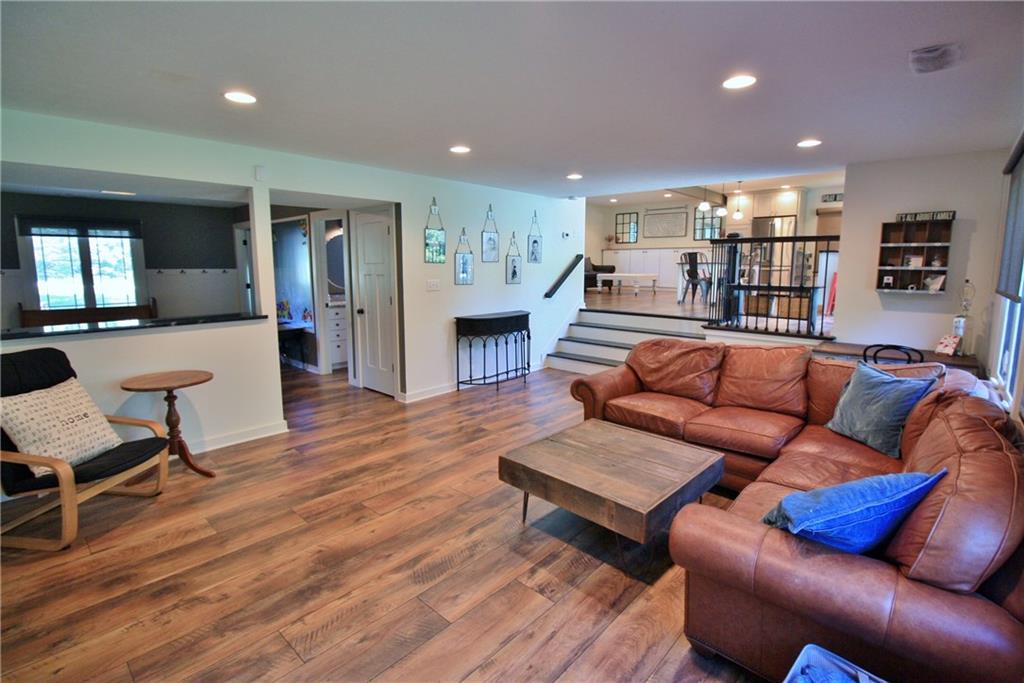 9910 Cumberland Ridge Lane Fishers, IN 46037 - Photo 12 of 29 Gallery Image 12