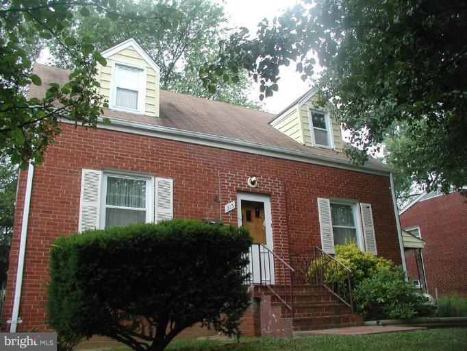 315 Brockton Road Oxon Hill, MD 20745 - Photo 1 of 7 Exterior (Main)