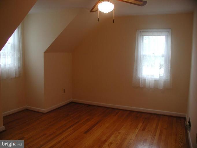 315 Brockton Road Oxon Hill, MD 20745 - Photo 5 of 7 Bedroom #2