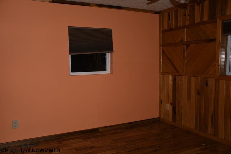 1724 Little Birch Road Sutton, WV 26601 - Photo 11 of 14 Gallery Image 11