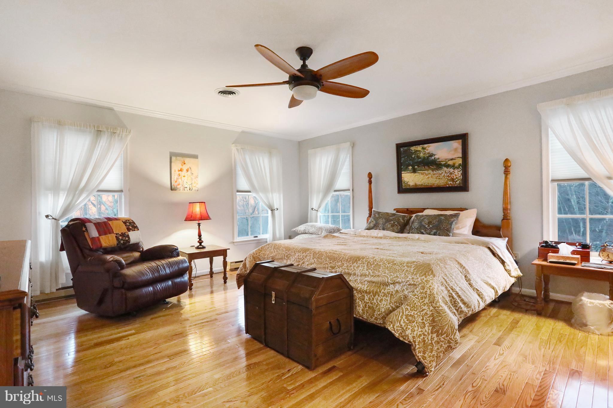 24556 Raven Rock Road Smithsburg, MD 21783 - Photo 15 of 30 Bedroom (Master)
