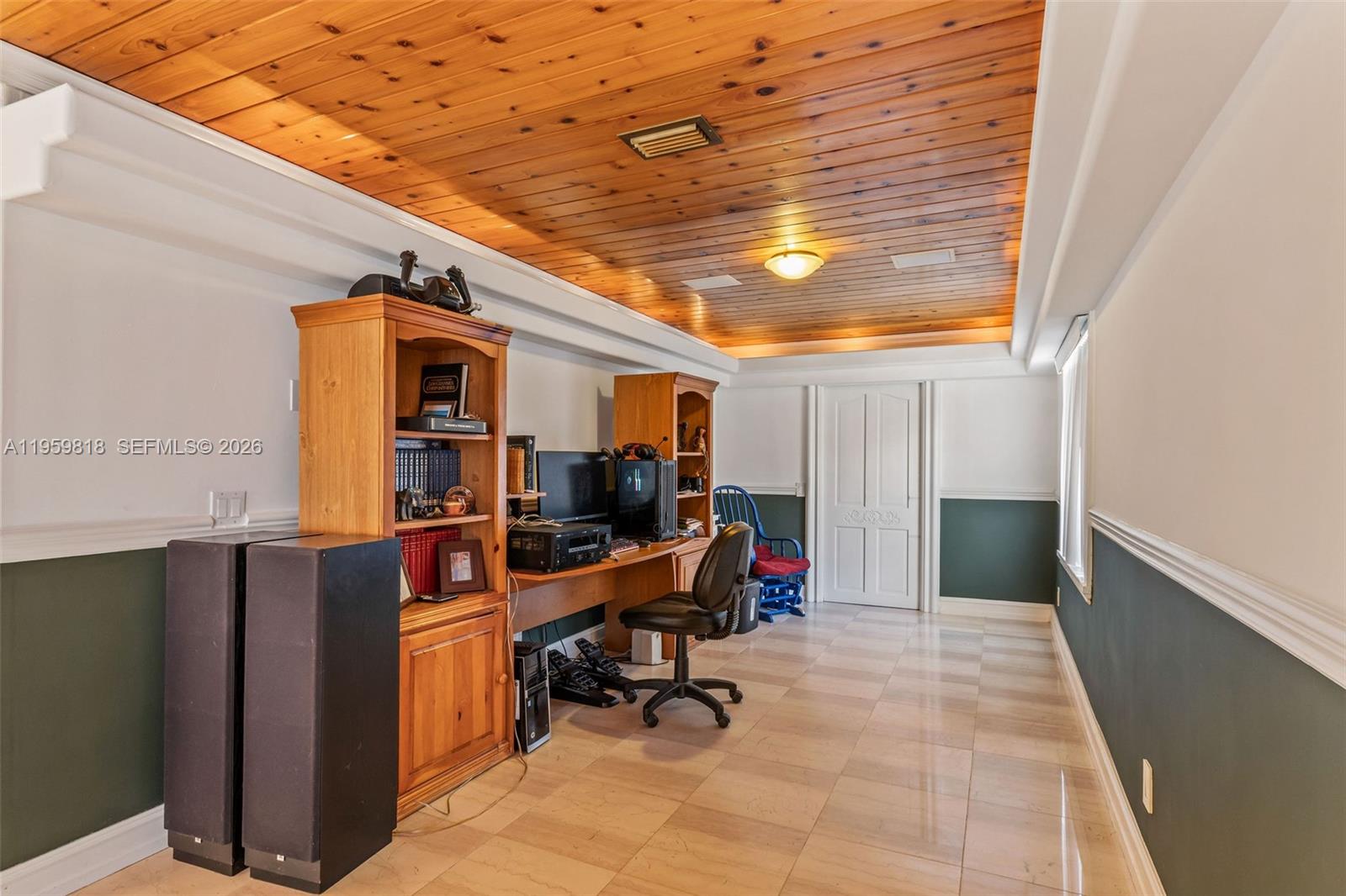 15005 Southwest 148th Street Miami, FL 33196 - Photo 15 of 40