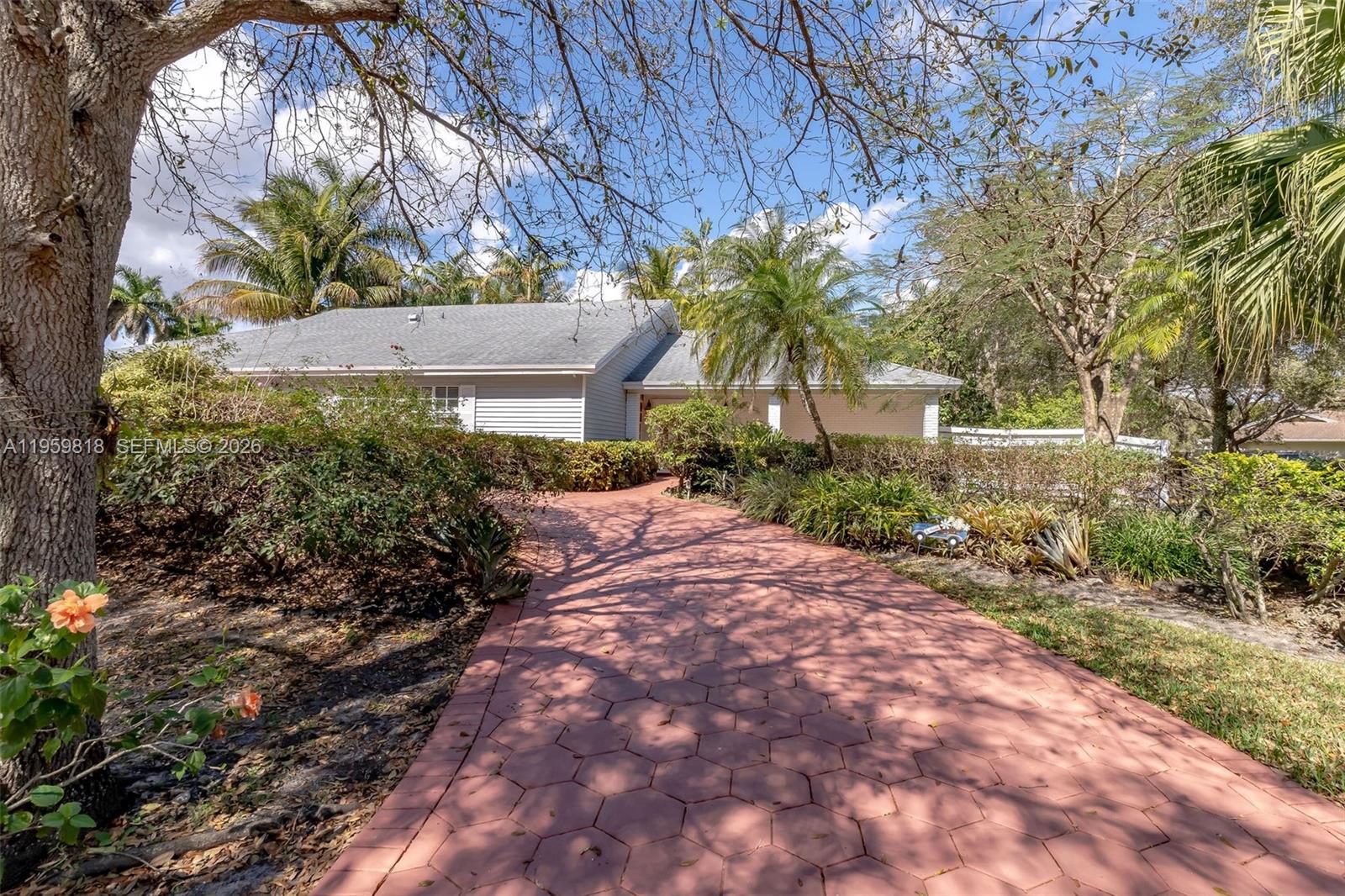 15005 Southwest 148th Street Miami, FL 33196 - Photo 3 of 40