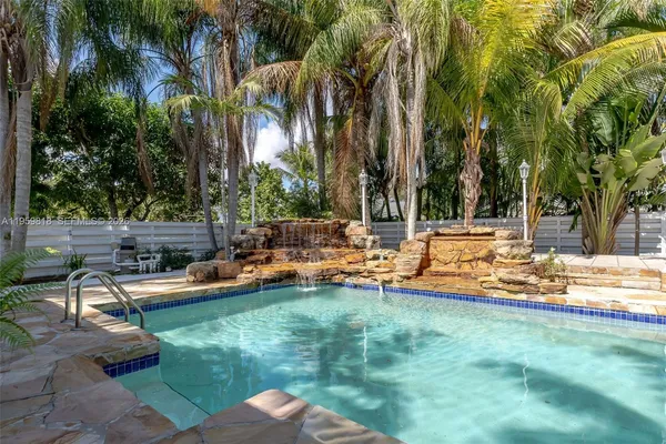 $1,149,999 | 15005 Southwest 148th Street, Miami, FL 33196