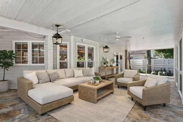 $1,149,999 | 15005 Southwest 148th Street, Miami, FL 33196