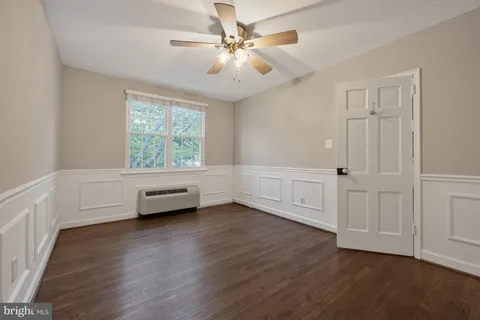 $385,000 | 6 Ashby Street, Unit C, Alexandria, VA 22305