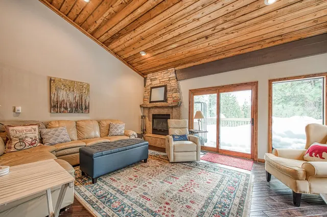 $400,000 | 62687 Huntington Vista Road, Unit 114, Mono Hot Springs, CA 93642