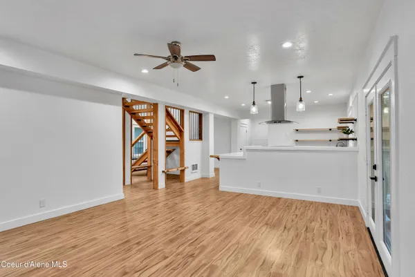 $795,000 | 81 Angelina Way, Oldtown, ID 83822