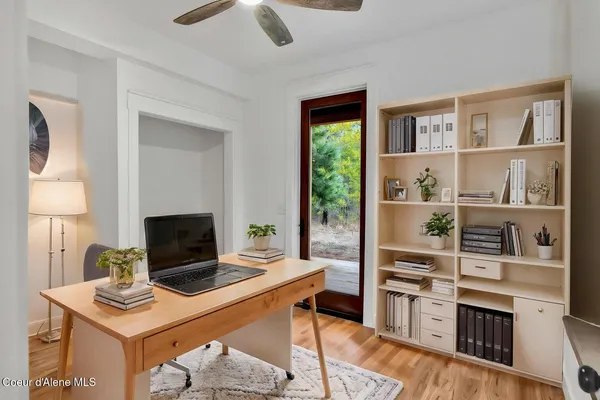 $795,000 | 81 Angelina Way, Oldtown, ID 83822