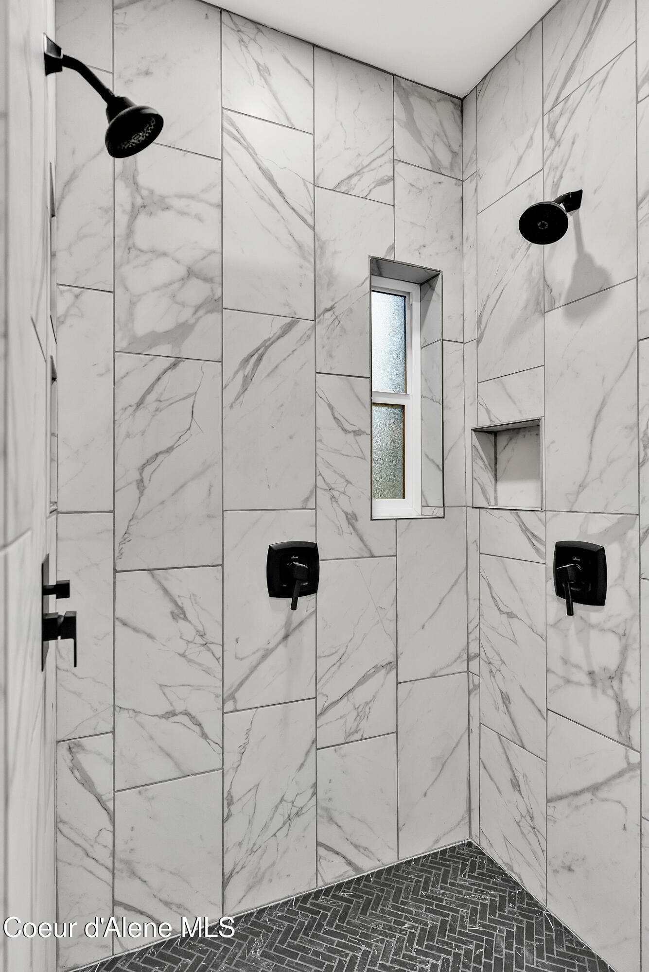 81 Angelina Way Oldtown, ID 83822 - Photo 26 of 69 34-print-SkyLight - Krystinak-33