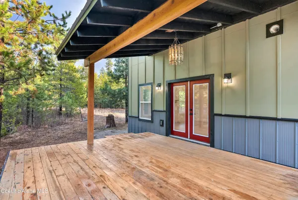 $795,000 | 81 Angelina Way, Oldtown, ID 83822