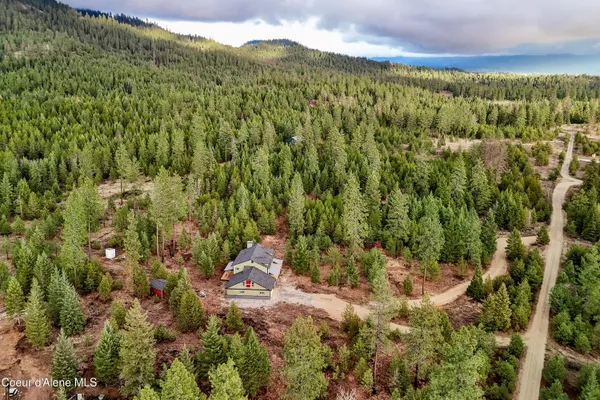 $795,000 | 81 Angelina Way, Oldtown, ID 83822