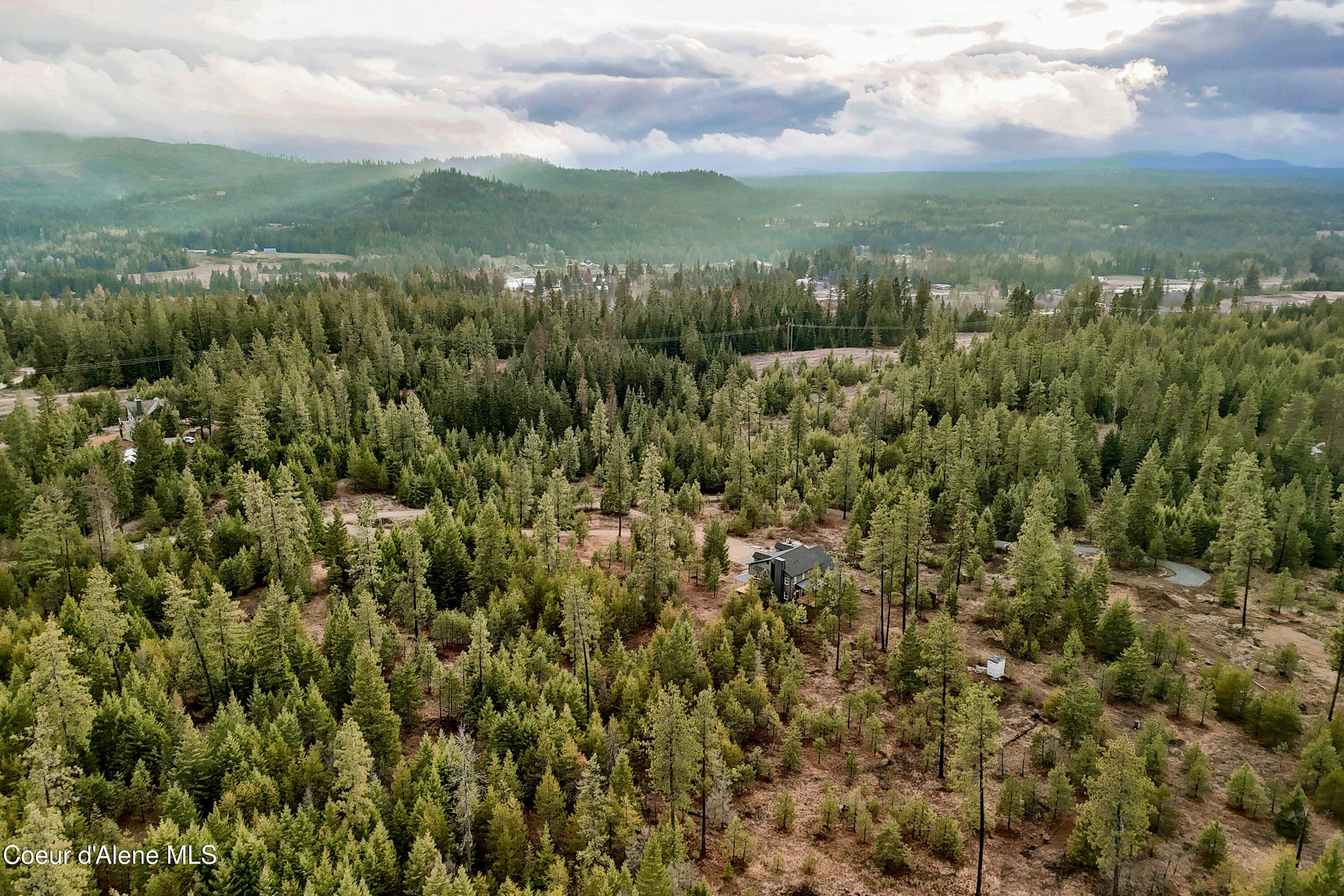 81 Angelina Way Oldtown, ID 83822 - Photo 55 of 69 65-print-SkyLight - Krystinak-67