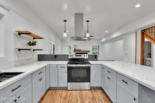 $795,000 | 81 Angelina Way, Oldtown, ID 83822