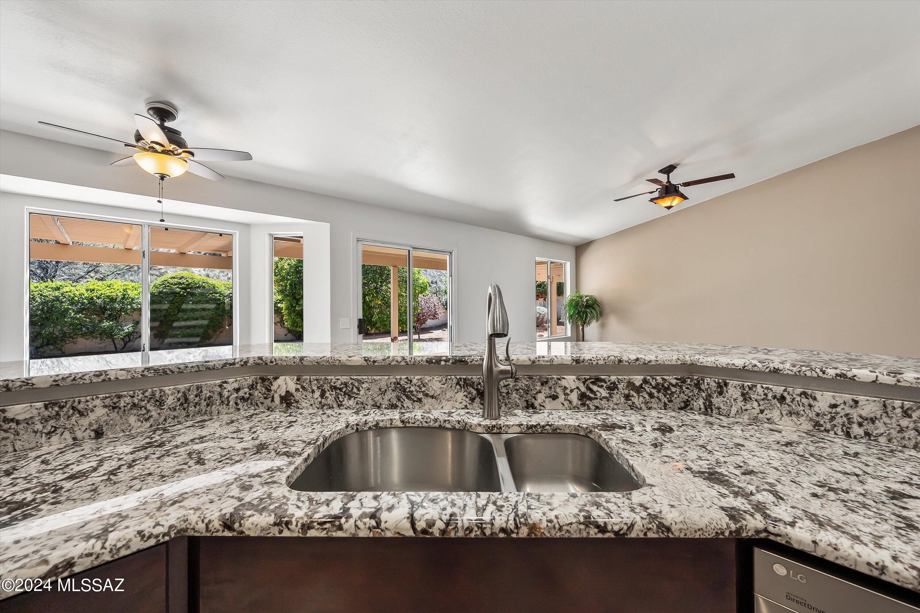 63677 East High Point Lane Saddlebrooke, AZ 85739 - Photo 20 of 47