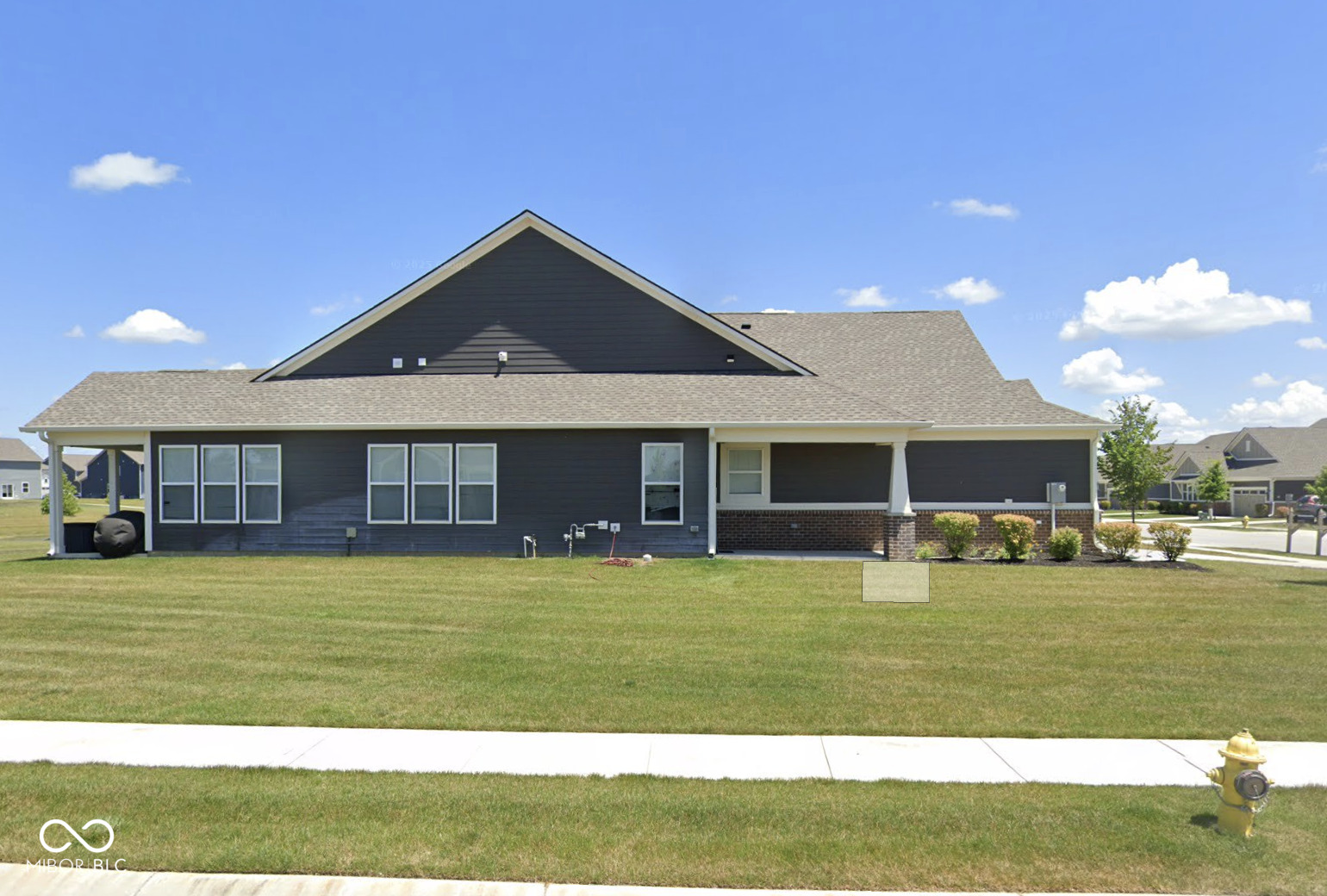 8570 Hudson Way Brownsburg, IN 46112 - Photo 2 of 2