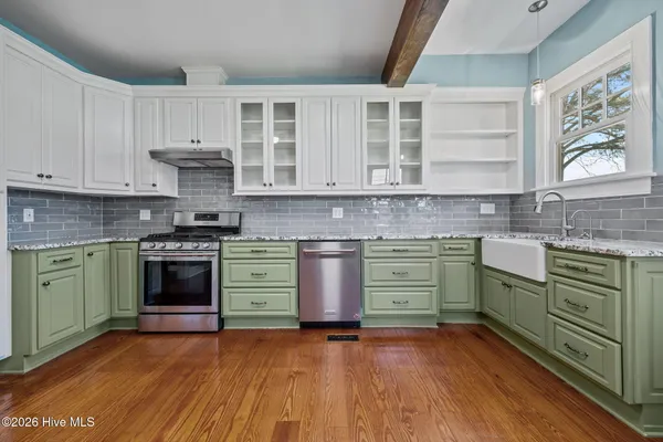 $645,000 | 323 East 2nd Street, Washington, NC 27889