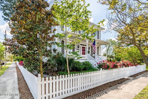 $645,000 | 323 East 2nd Street, Washington, NC 27889