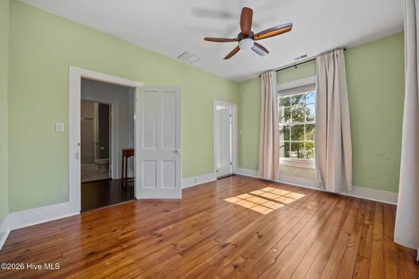 $645,000 | 323 East 2nd Street, Washington, NC 27889