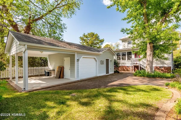 $645,000 | 323 East 2nd Street, Washington, NC 27889