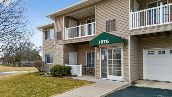 $185,000 | 1976 29th Place Northwest, Unit 104, Rochester, MN 55901