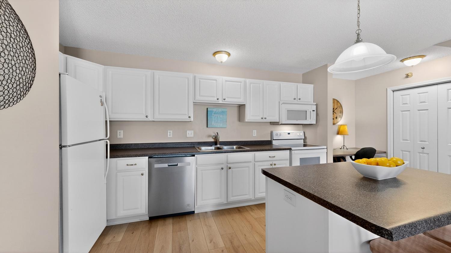 1976 29th Place Northwest, Unit 104 Rochester, MN 55901 - Photo 9 of 24