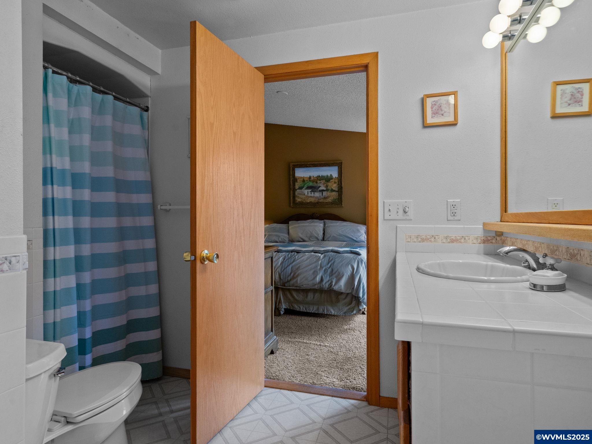 4355 North Oak Grove Road Rickreall, OR 97371 - Photo 20 of 50 Gallery Image 20