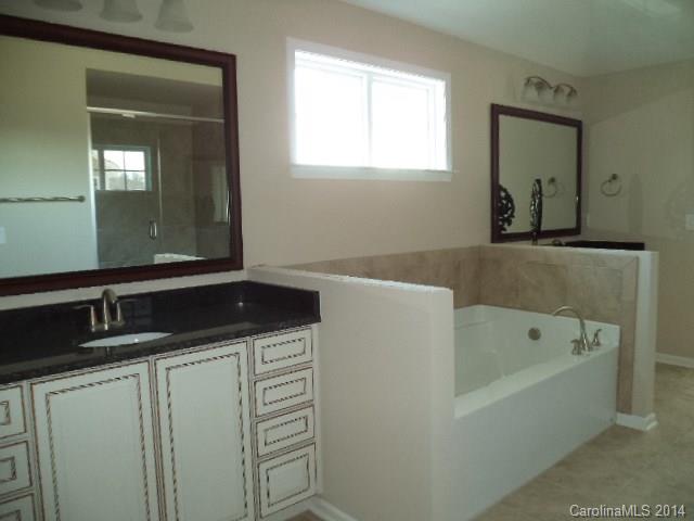 870 Solandra Way, Unit 679 Tega Cay, SC 29708 - Photo 15 of 20 Gallery Image 15