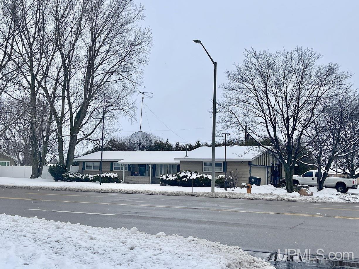 615 South Lincoln Road Escanaba, MI 49829 - Photo 45 of 45 Gallery Image 45