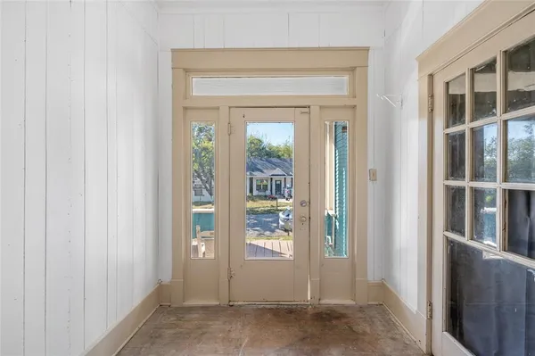 $110,000 | 615 West Texas Street, Denison, TX 75020