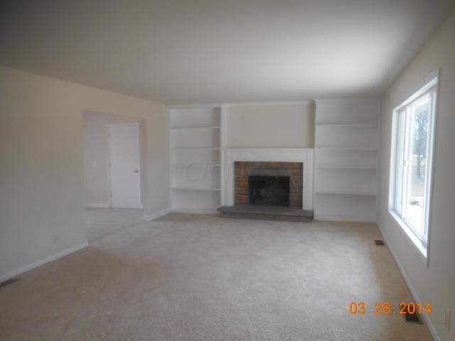 2132 Demorest Road Grove City, OH 43123 - Photo 2 of 14