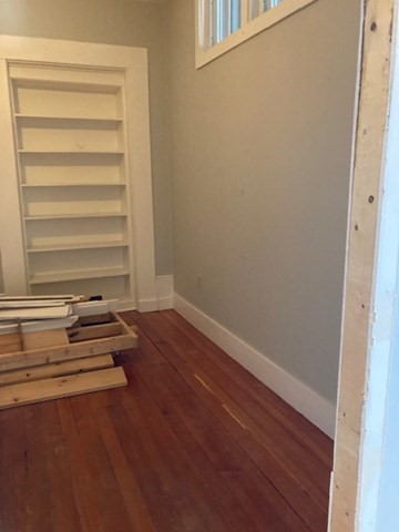 243 Main Street, Unit 6 Northampton, MA 01060 - Photo 7 of 11 Gallery Image 7