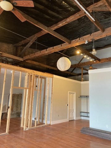 243 Main Street, Unit 6 Northampton, MA 01060 - Photo 10 of 11 Gallery Image 10