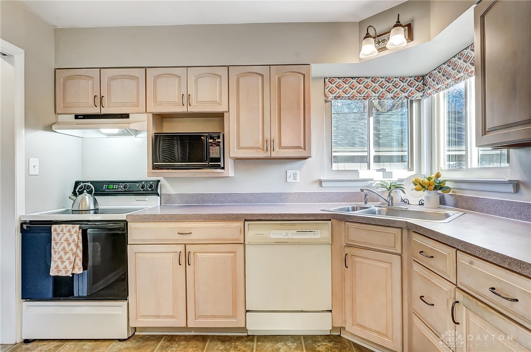 3520 Braddock Street Kettering, OH 45420 - Photo 11 of 55