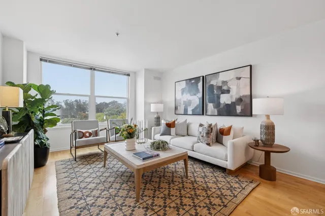 $599,000 | 8400 Oceanview Terrace, Unit 305, San Francisco, CA 94132