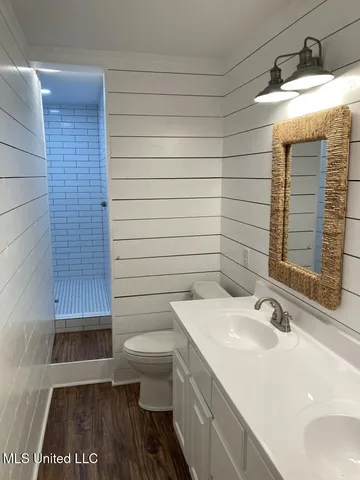 $425,000 | 205 Snow Lake Drive, Ashland, MS 38603