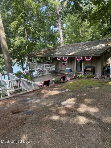 $425,000 | 205 Snow Lake Drive, Ashland, MS 38603