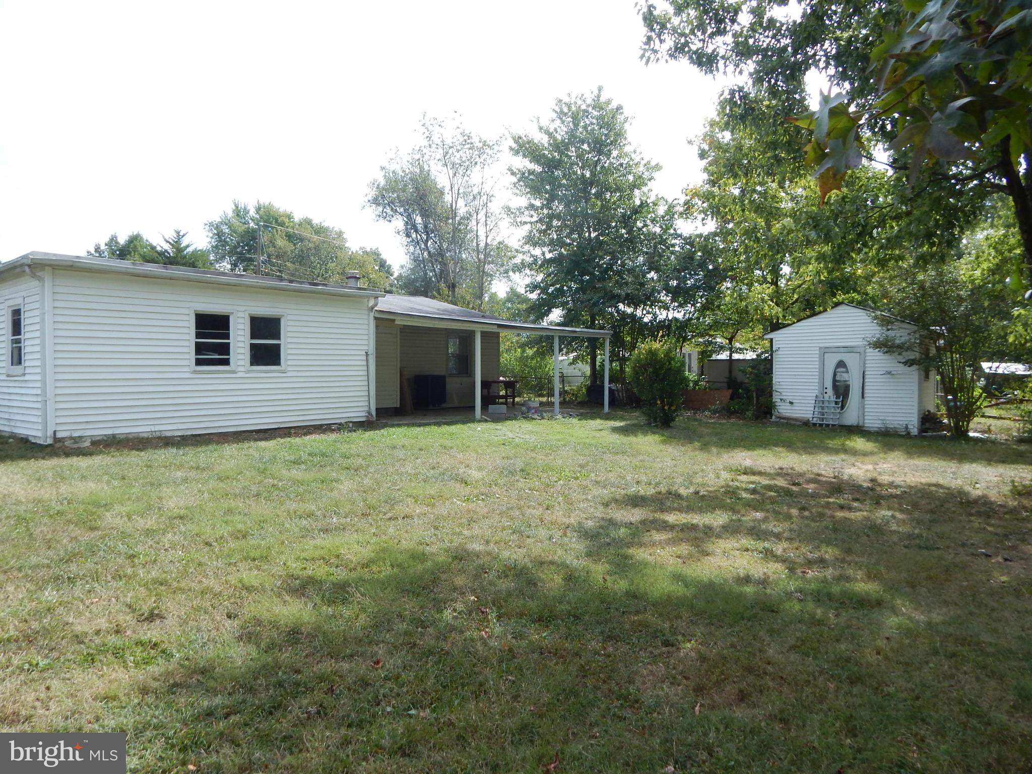 Exterior (Rear)