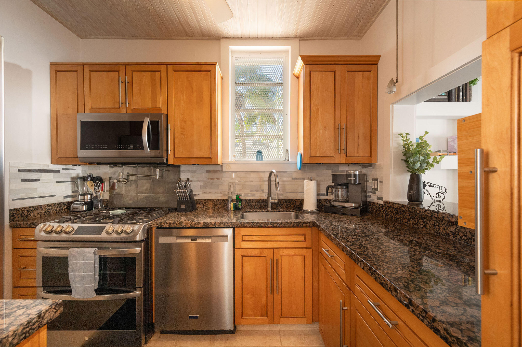 515 Petronia Street Key West, FL 33040 - Photo 15 of 39 NDP_3934-Edit