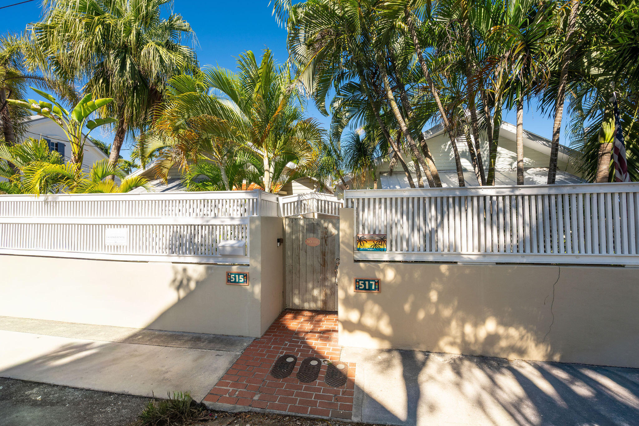 515 Petronia Street Key West, FL 33040 - Photo 2 of 39 NDP_3847