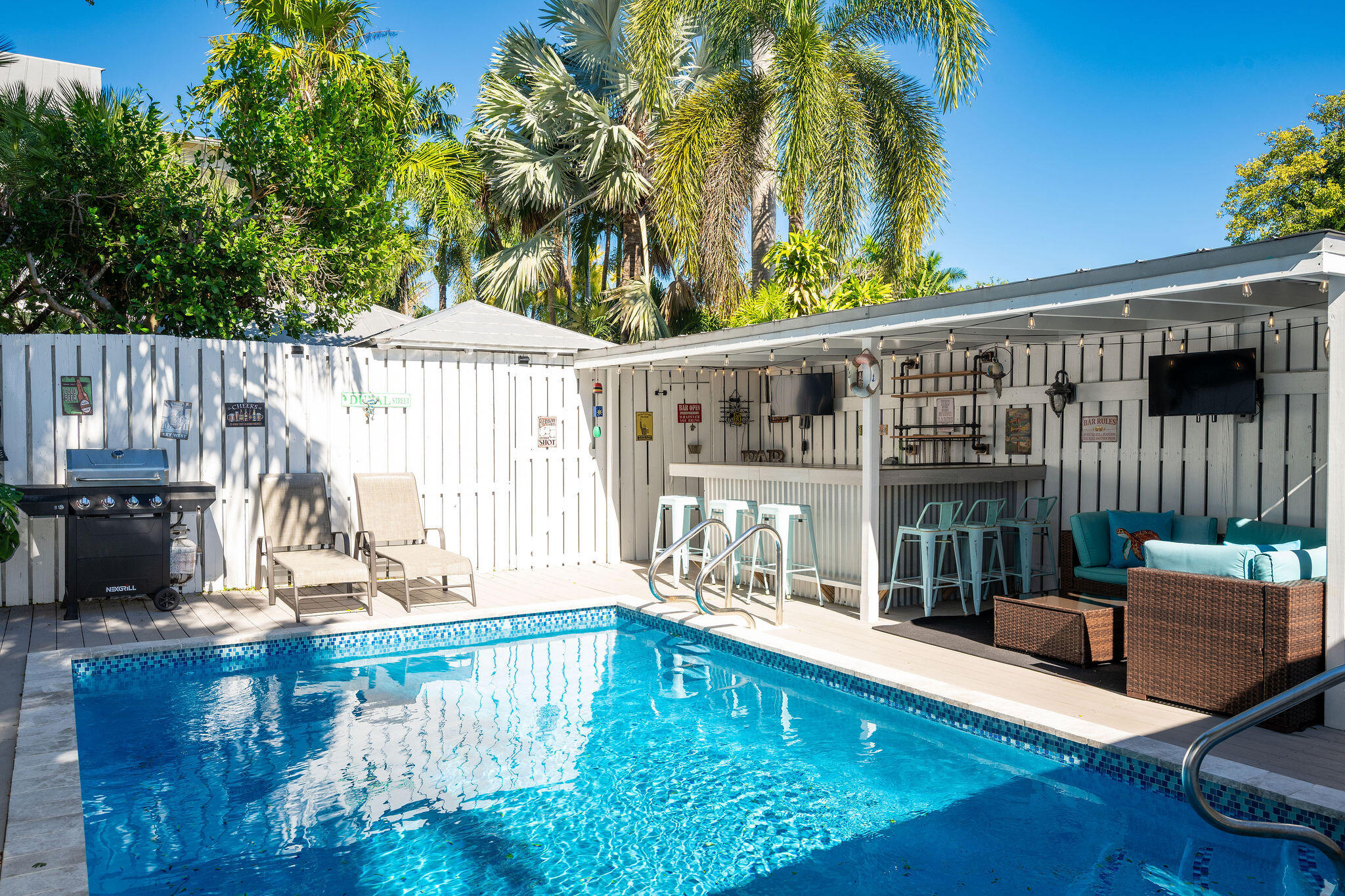 515 Petronia Street Key West, FL 33040 - Photo 29 of 39 NDP_4043