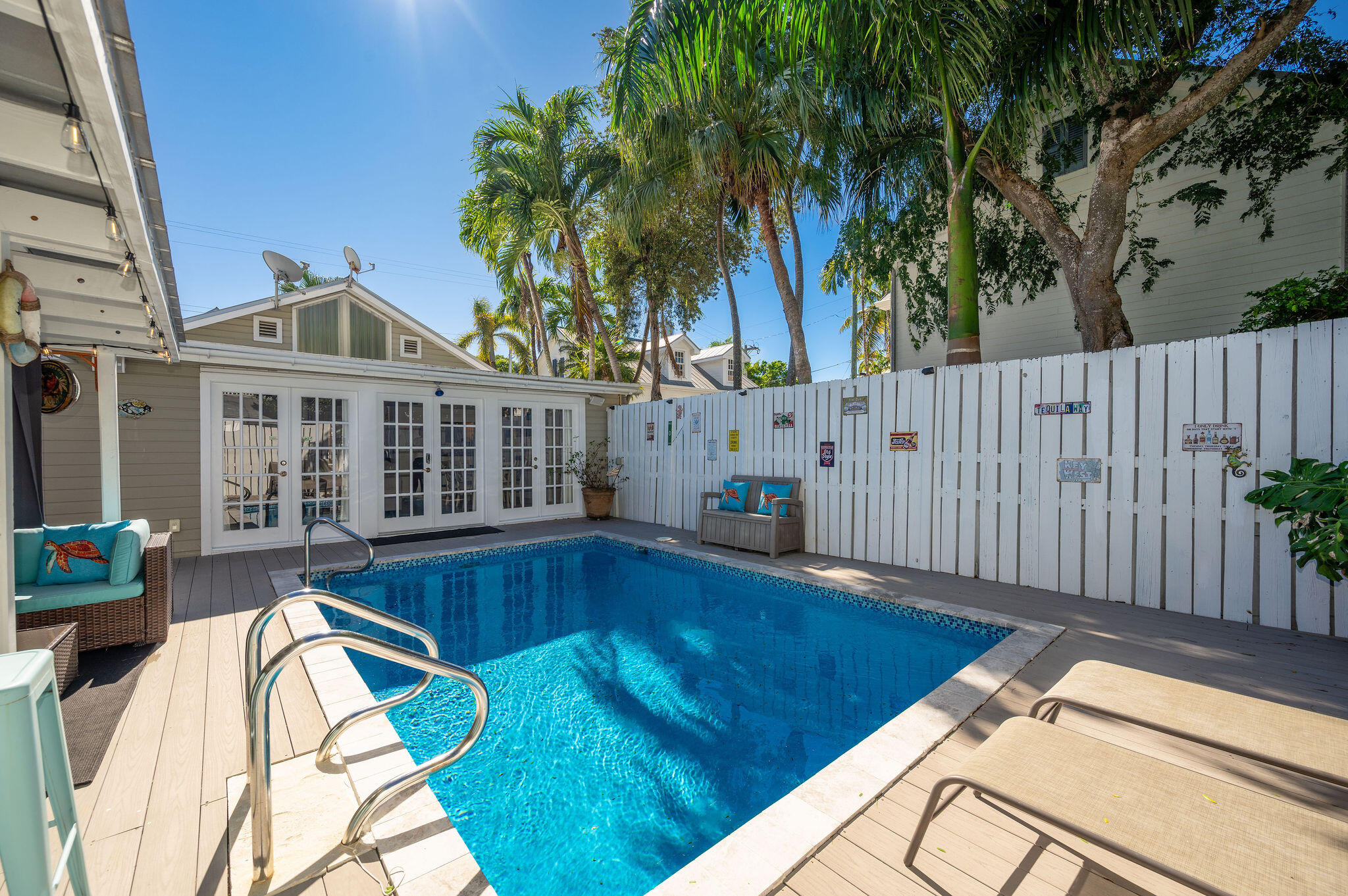 515 Petronia Street Key West, FL 33040 - Photo 33 of 39 NDP_4070