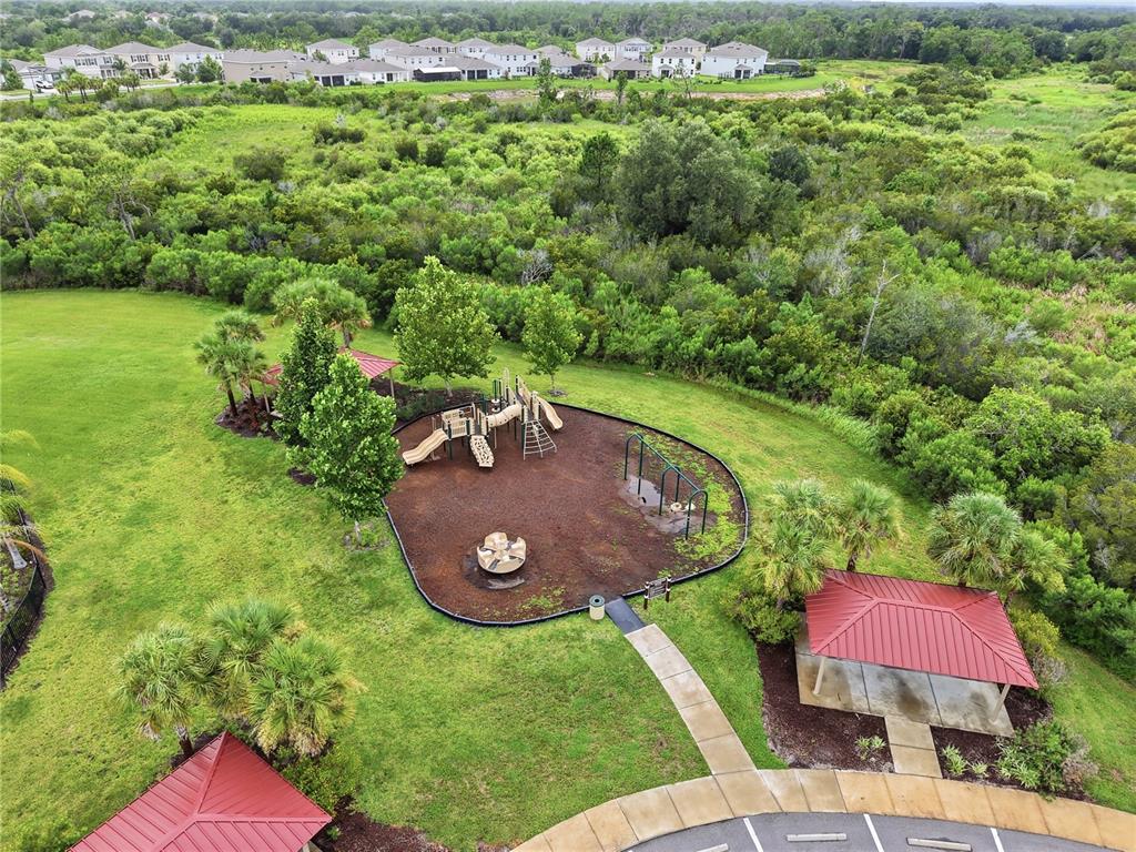 5635 Hollingworth Trail Wesley Chapel, FL 33545 - Photo 30 of 34