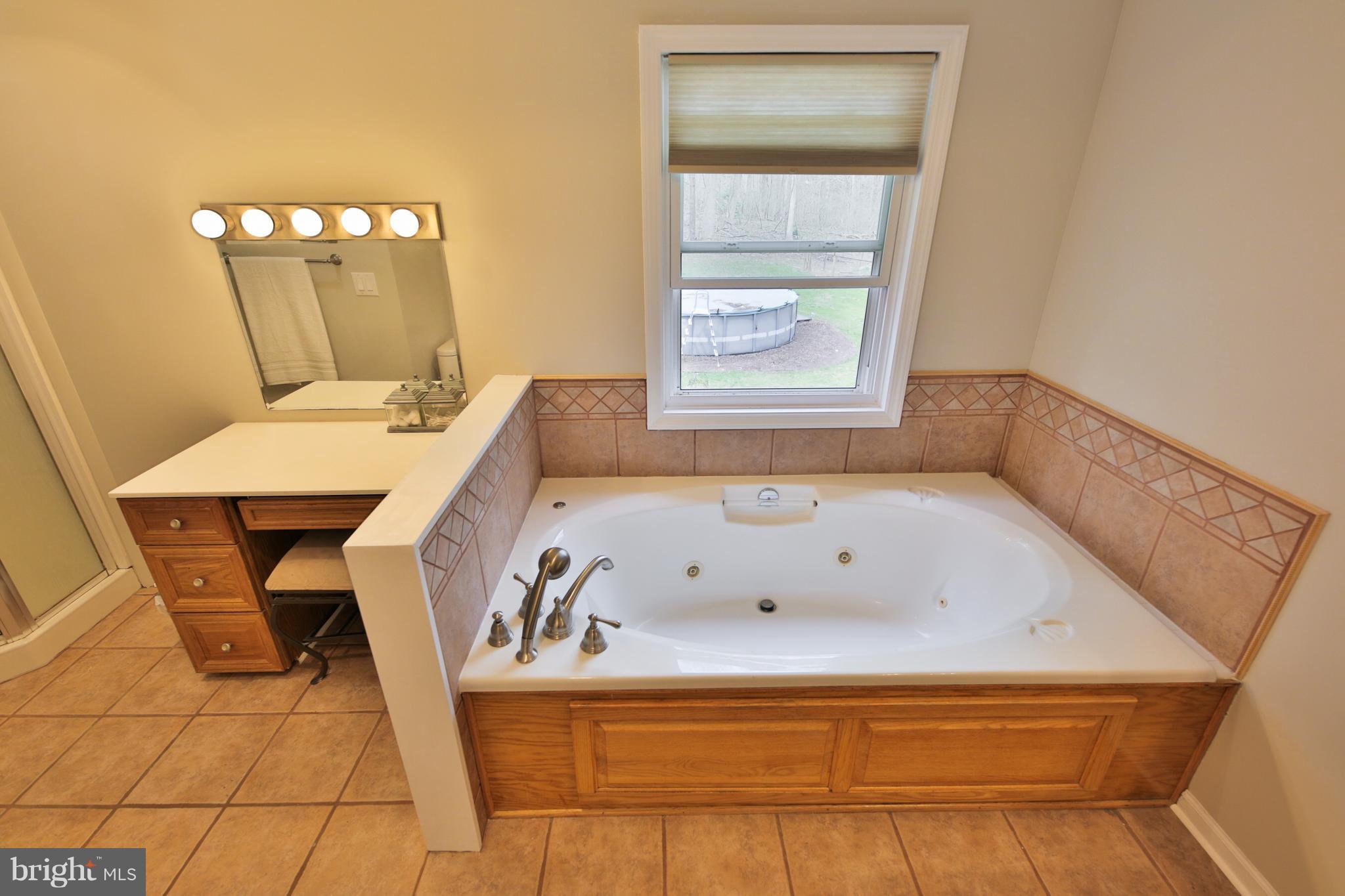 4230 Camp Kaufmann Road Huntingtown, MD 20639 - Photo 15 of 26 Bath (Master)