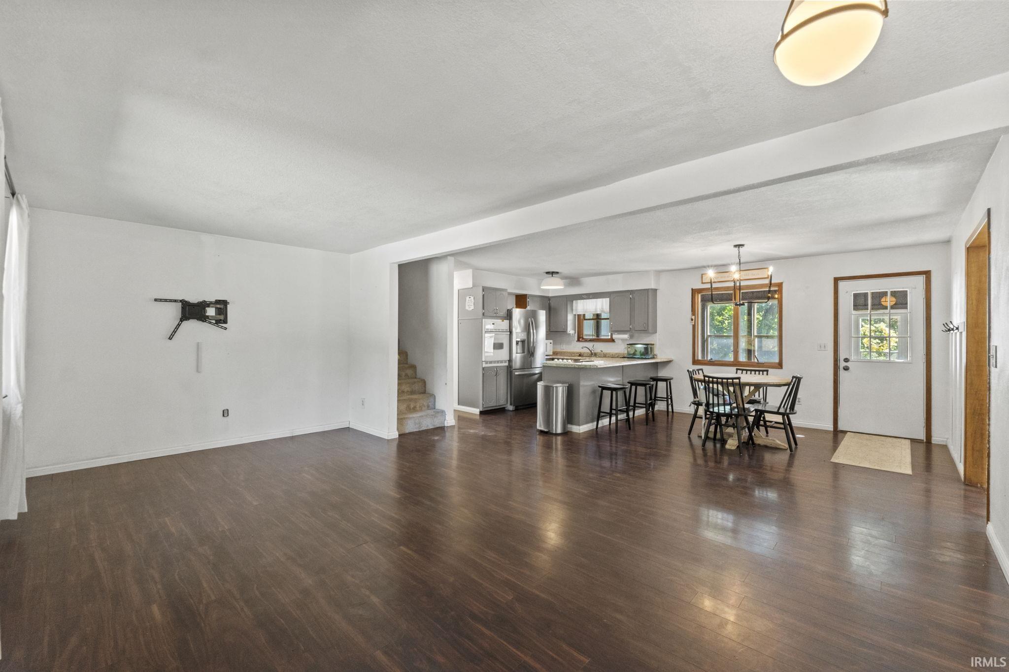 6621 West Shoaff Road Fort Wayne, IN 46818 - Photo 5 of 36 Gallery Image 5