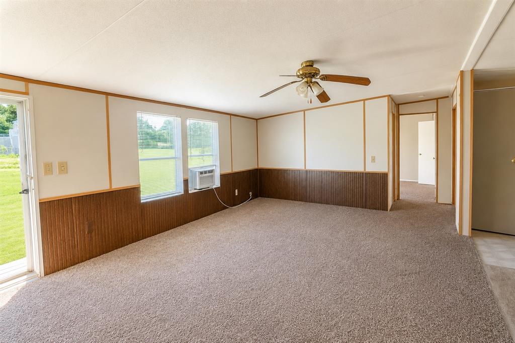398 Avenue D Point, TX 75472 - Photo 2 of 11