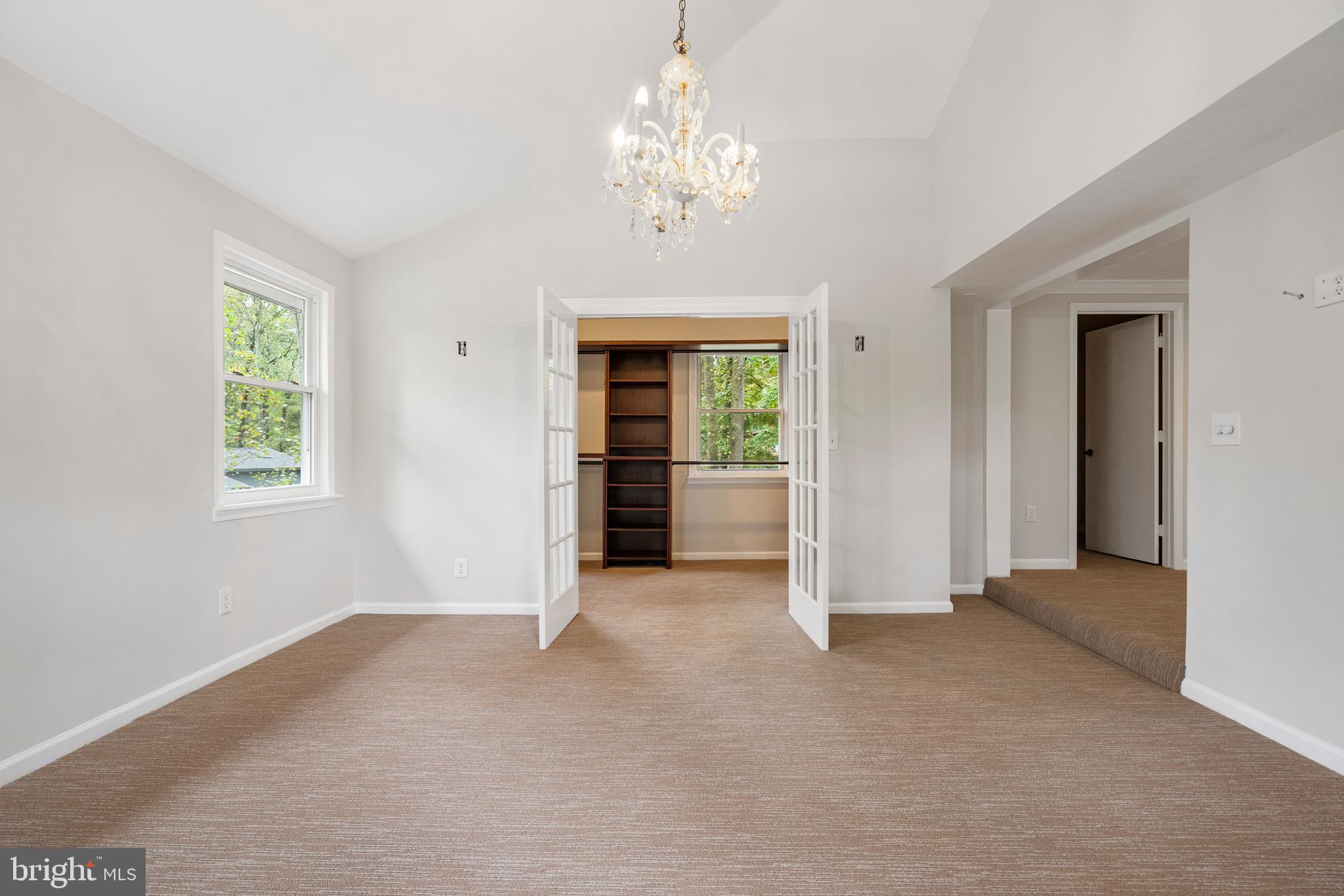 4 Bucksway Road Owings Mills, MD 21117 - Photo 27 of 57 Sitting Area or Dressing Room in Primary