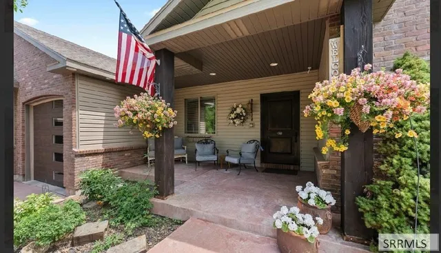 $988,000 | 1595 North 760 East, Shelley, ID 83274