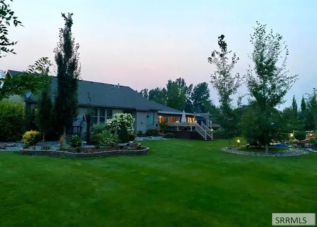 $988,000 | 1595 North 760 East, Shelley, ID 83274