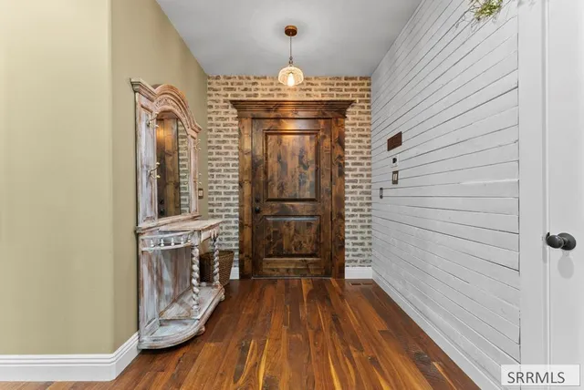 $988,000 | 1595 North 760 East, Shelley, ID 83274